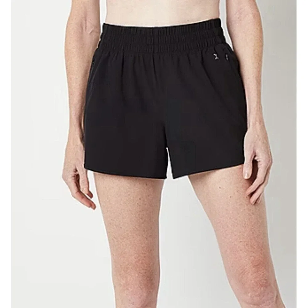 Xersion Active‎ Shorts Womens XS Black Lined Geometric Print Drawstring NWT